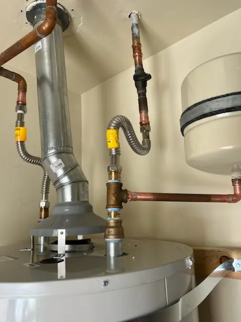 Water heater installation and plumbing repair in Cannon Run
